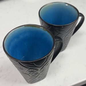 Cynthia Rowley Black and Blue Embossed Mugs Set of 2